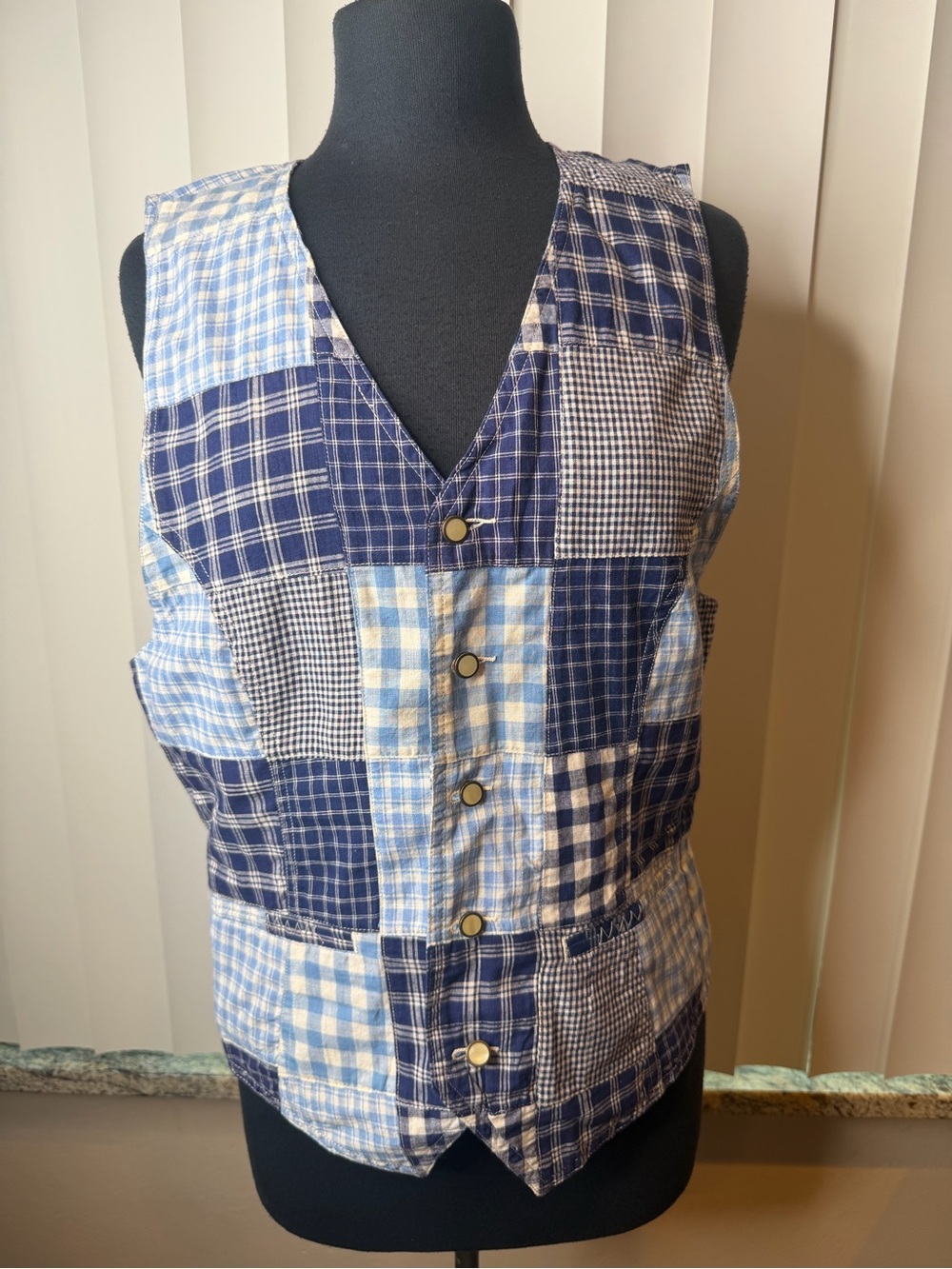 Vintage Liz Claiborne 90s patchwork preppy blue vest size Medium
